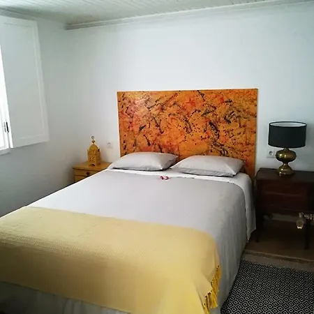 Casinhas Da Ajuda Nº 27 * Lisbon